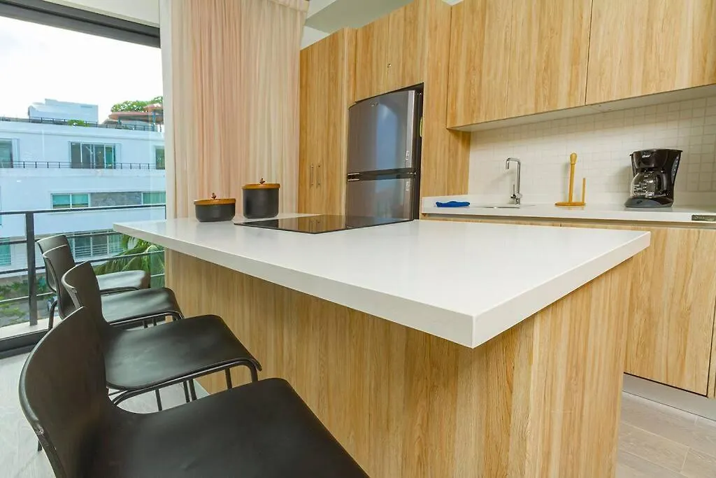 Stay At The Boat & Enjoy The Sea Playa del Carmen Apartment