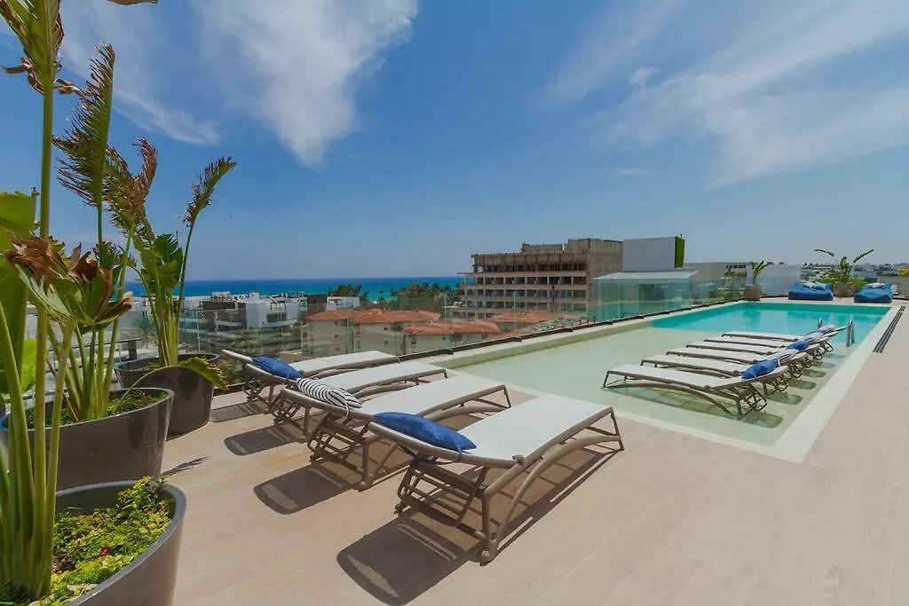 Stay At The Boat & Enjoy The Sea Playa del Carmen Mexico