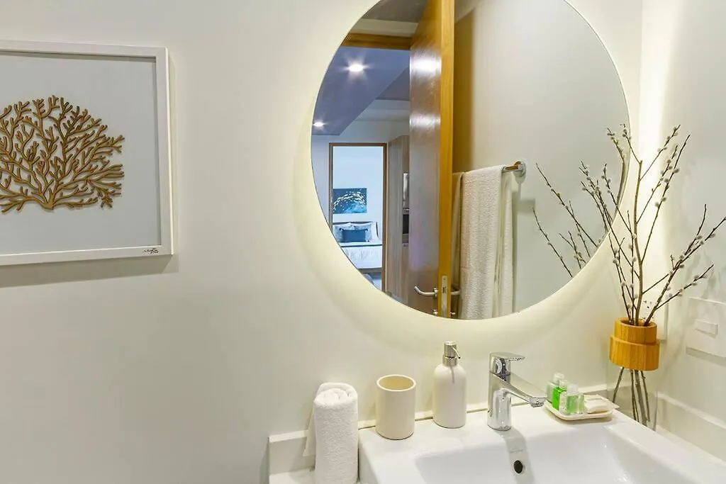 Stay At The Boat & Enjoy The Sea Playa del Carmen
