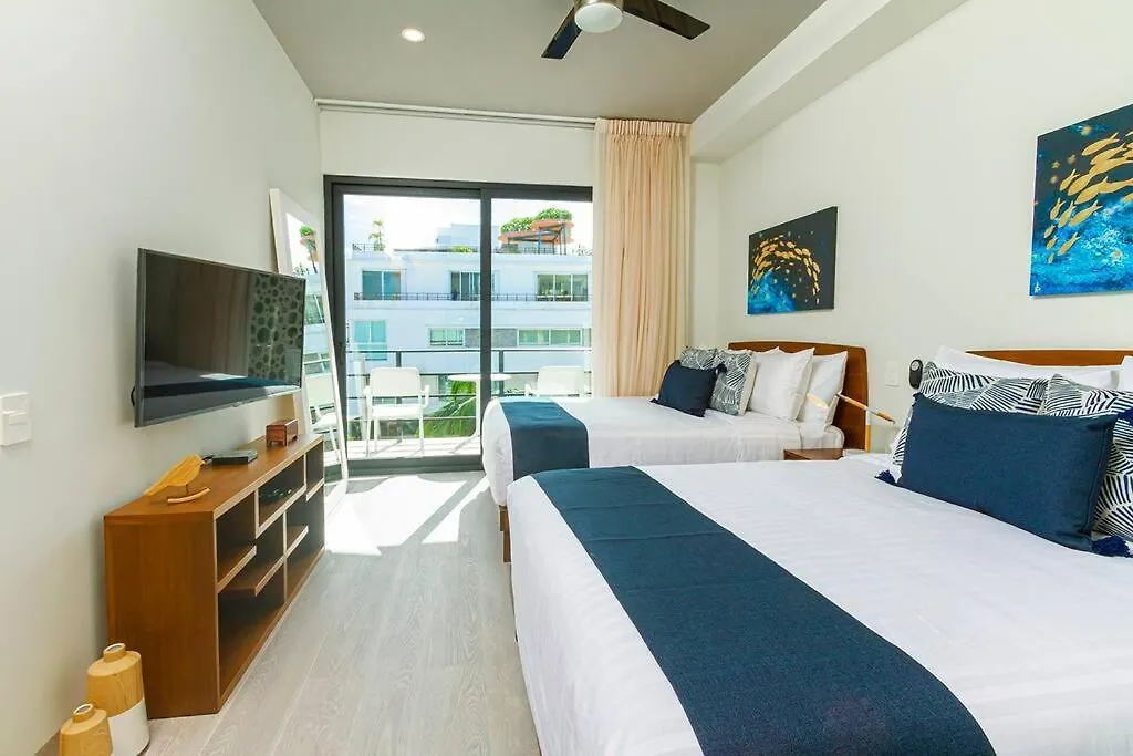 Stay At The Boat & Enjoy The Sea Playa del Carmen Apartment